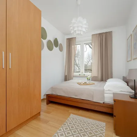 Heart Of Spacious By Renters Daire *