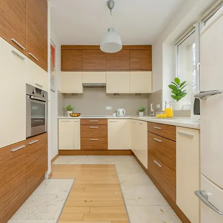 Heart Of Spacious By Renters Daire Sopot