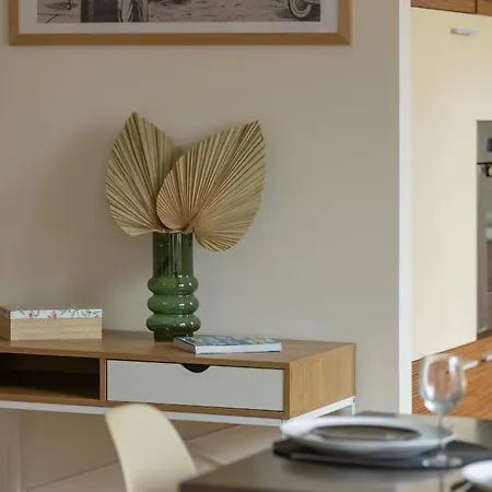 Heart Of Spacious By Renters Daire *