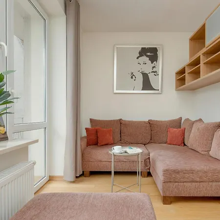 Heart Of Spacious By Renters Daire *
